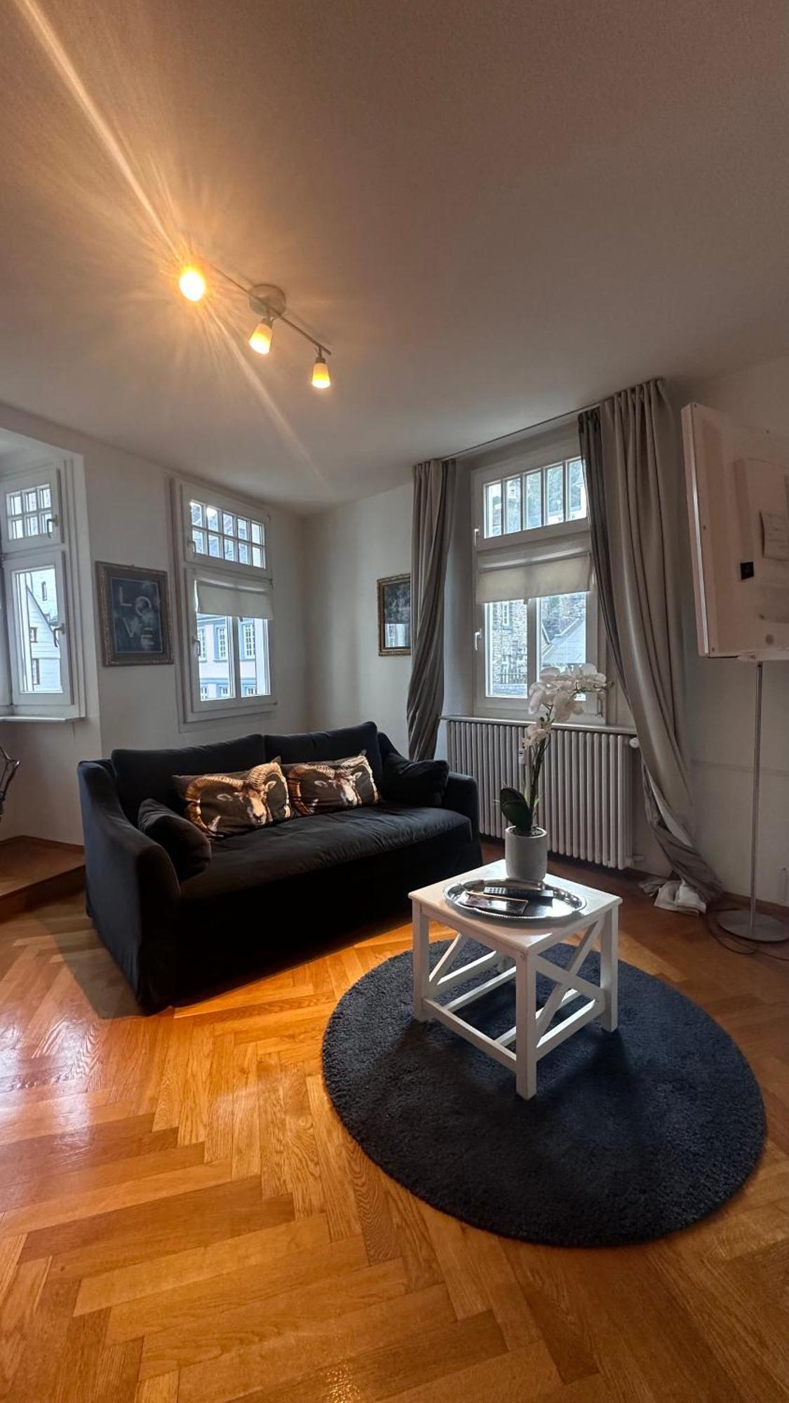 Apartment Vikaro